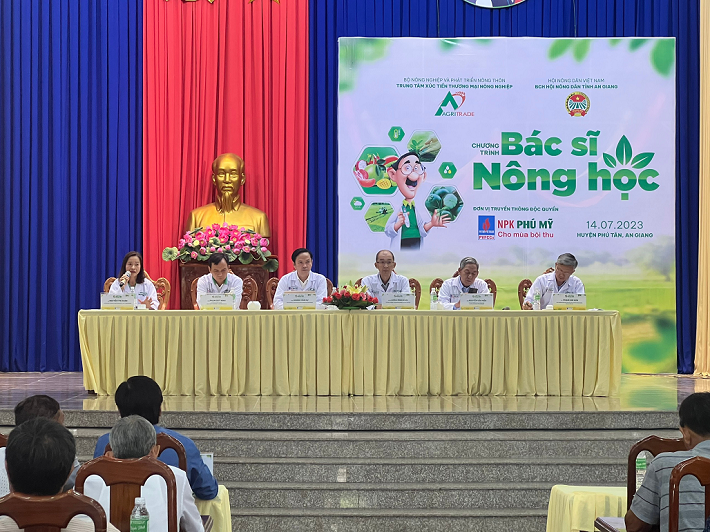 Bác sĩ nông học