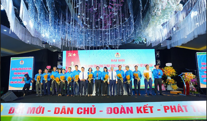 BCH Công đoàn VEAM khoá VI nhiệm kỳ 2023-2028 ra mắt Đại hội