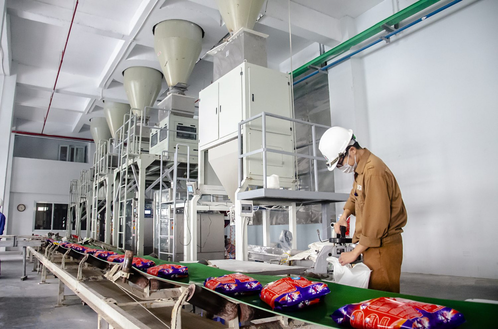 Tập đoàn Hoá chất Đức Giang