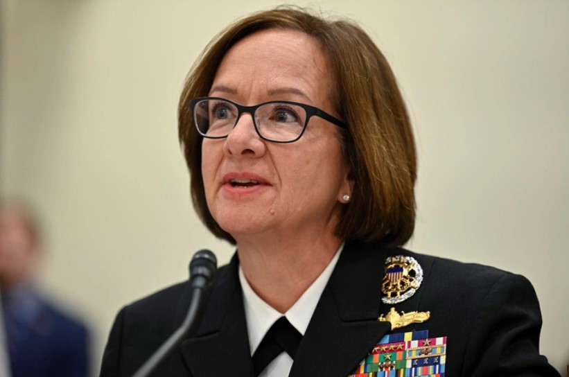 Đô đốc Lisa Franchetti 
