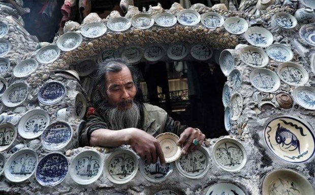 Ngôi nhà gắn đĩa