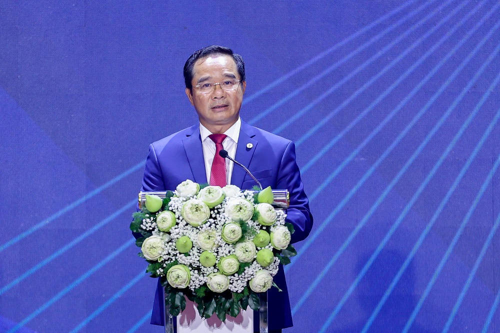 bi thu long an
