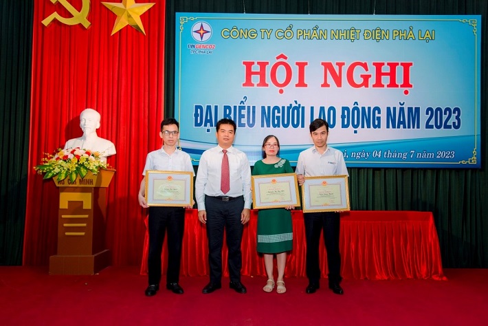 EVN khen thưởng