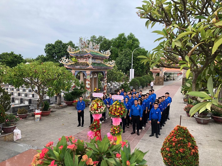 vinachem thắp nến tri ân 3