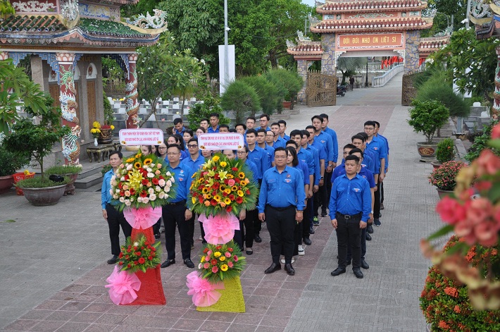 vinachem thắp nến tri ân 6