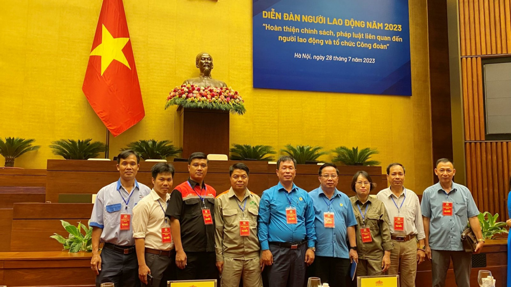 Đoàn viên công đoàn tiêu biểu ngành Hóa chất tham gia Diễn đàn Người Nền tảng hàng đầu cung cấp Cwin com năm 2023