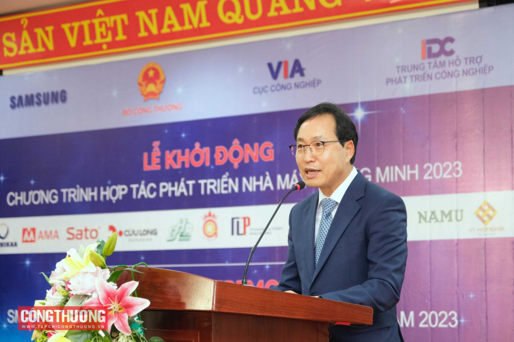 Ông Choi Joo Ho - Tổng Giám đốc Tổ hợp Samsung Việt Nam cho biết Dự án lần này có sự tham gia và chỉ đạo trực tiếp tại hiện trường của các chuyên gia đến từ công ty mẹ Samsung