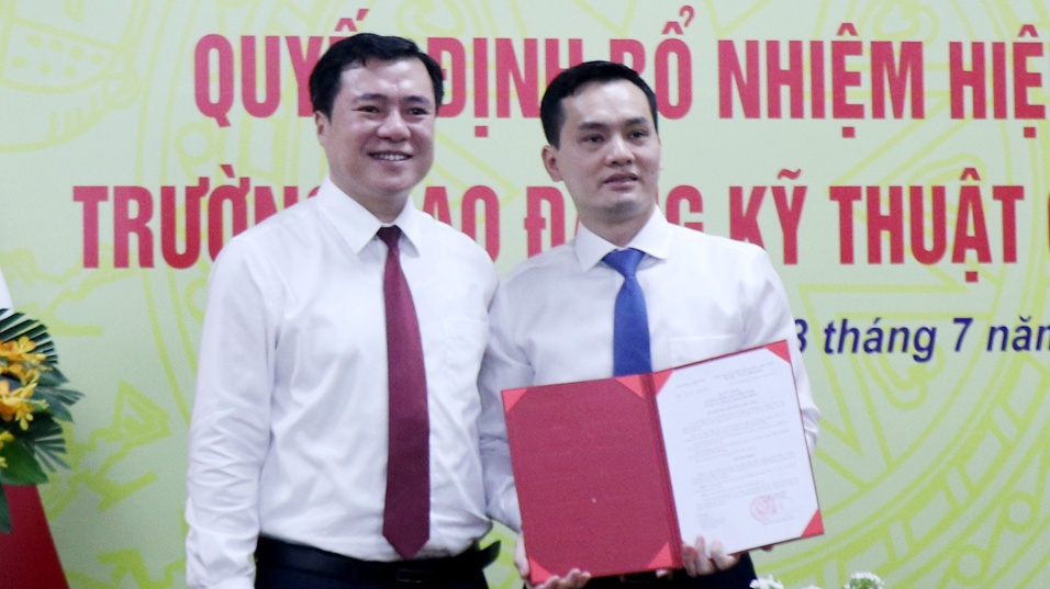 Cwin63 sân chơi đỉnh cao: Công bố Quyết định bổ nhiệm Hiệu trưởng Trường Cao đẳng Kỹ thuật Cwin là sân chơi cá cược trực tuyến tại Việt Nam
