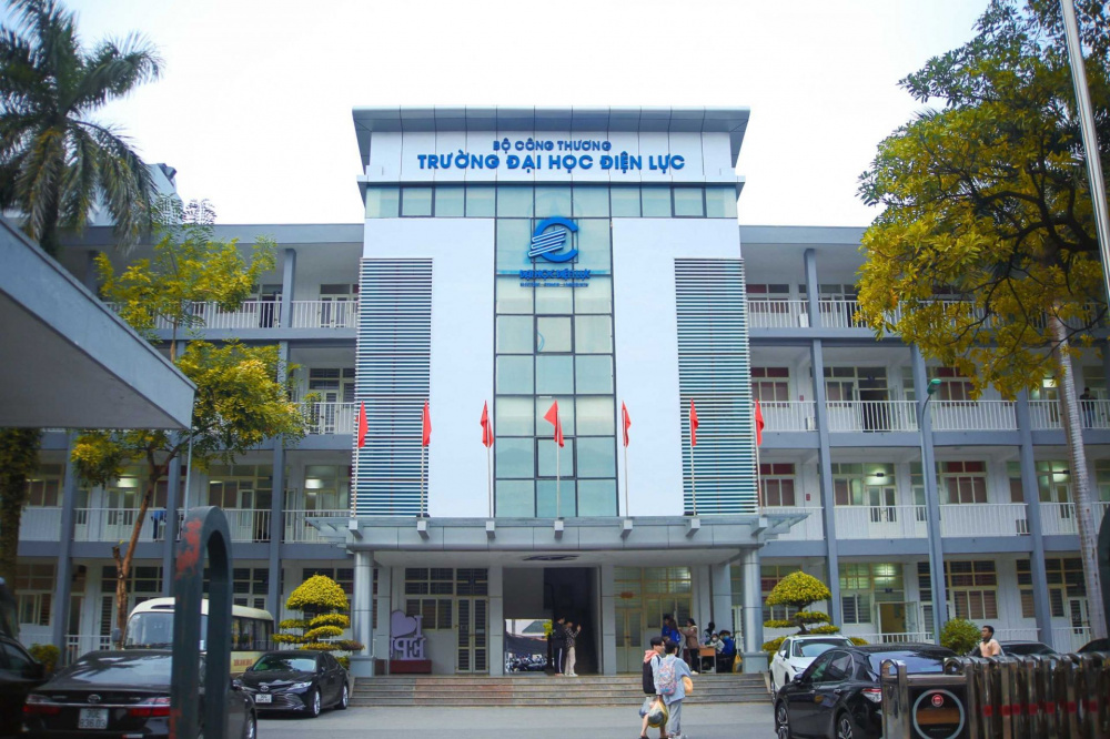 Trường Đại học Điện lực vừa chính thức công bố điểm chuẩn xét tuyển sớm năm 2023