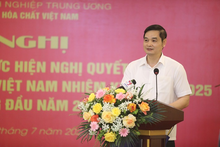 ong phan cong nam