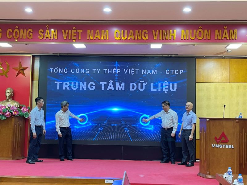vnsteel khai truong ttdl