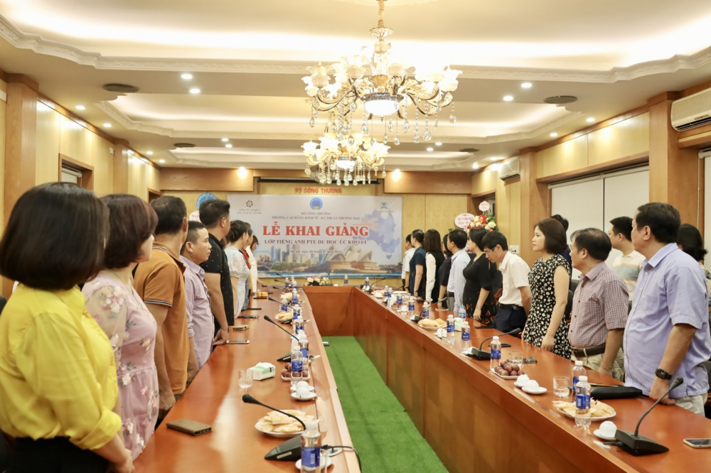 Trường Cao đẳng Cwin.com giải trí hiện đại - Kỹ thuật Thương mại