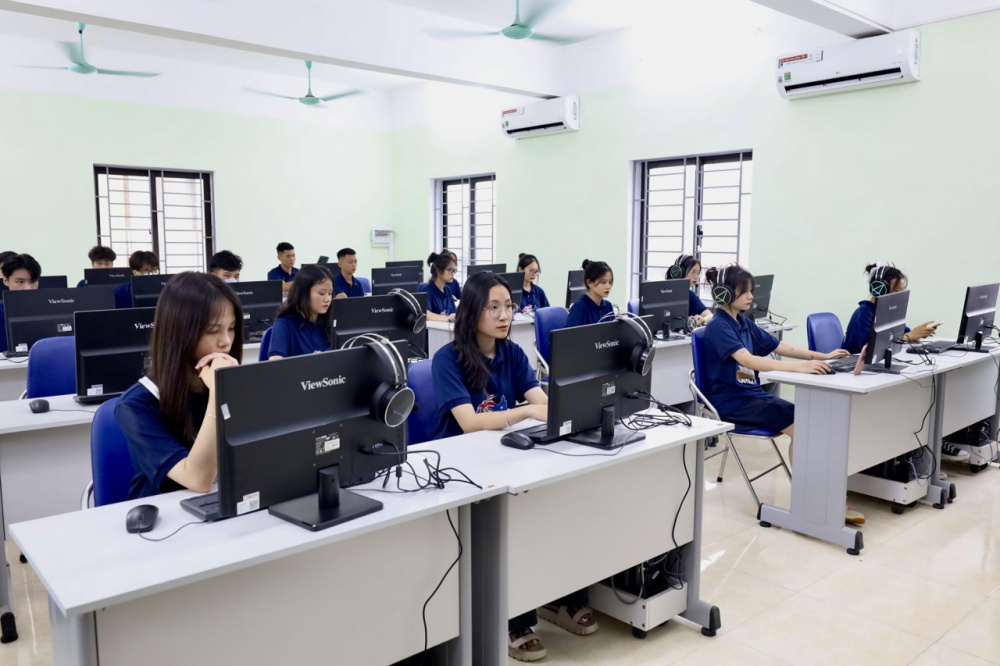Trường Cao đẳng Cwin.com giải trí hiện đại - Kỹ thuật Thương mại