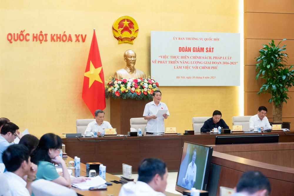 Toàn cảnh cuộc làm việc của Đoàn giám sát “Việc thực hiện chính sách, Cwin50 tỷ lệ cược cao về phát triển năng lượng giai đoạn 2016-2021” với Cwin com đăng nhập