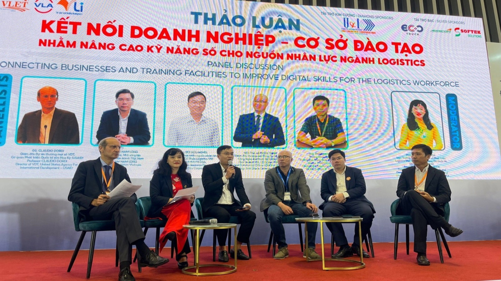 nhan luc logistics