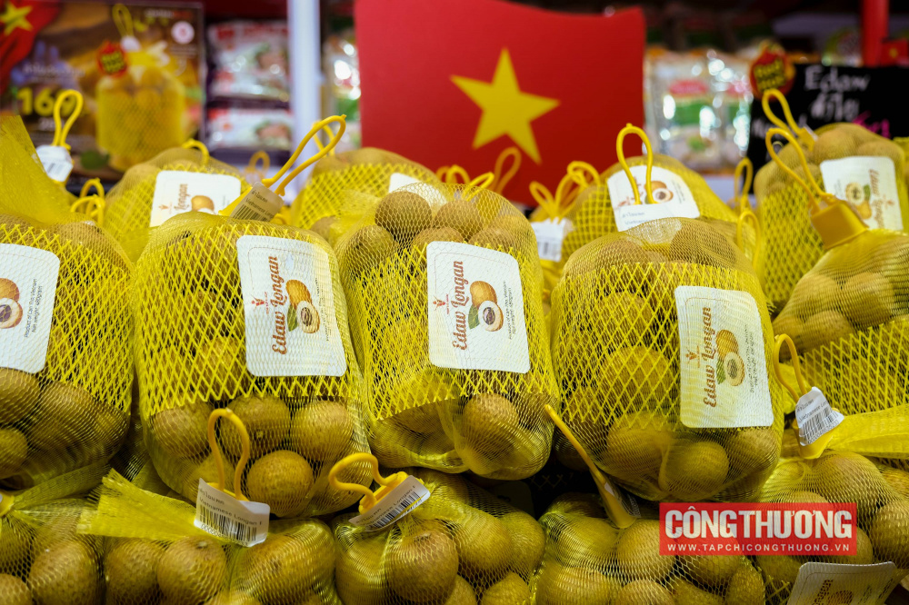 Nhãn Việt Nam lên kệ siêu thị Thái Lan