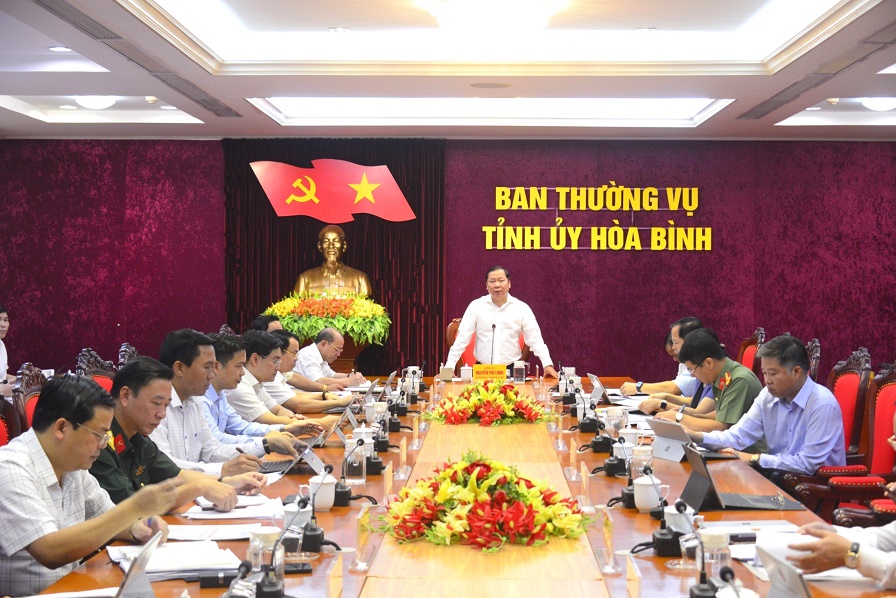Bí thư Tỉnh ủy Hòa Bình Nguyễn Phi Long chủ trì Hội nghị Ban Thường vụ Tỉnh ủy Hòa Bình tháng 8/2023