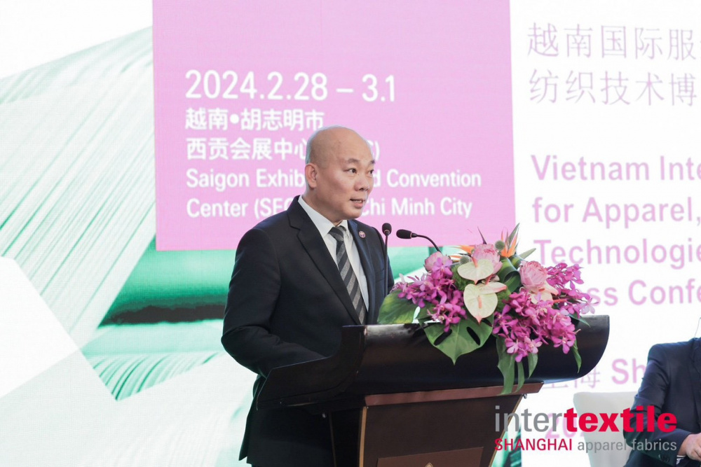 Nhà cái cá cược cá độ uy tín Nổ hũ, Bắn Cá và Game Bài Cwin.com hàng đầu khu vực trong lĩnh vực dệt may VIATT 2024