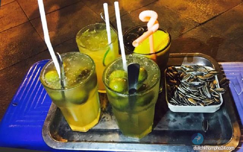 du lịch tại chỗ