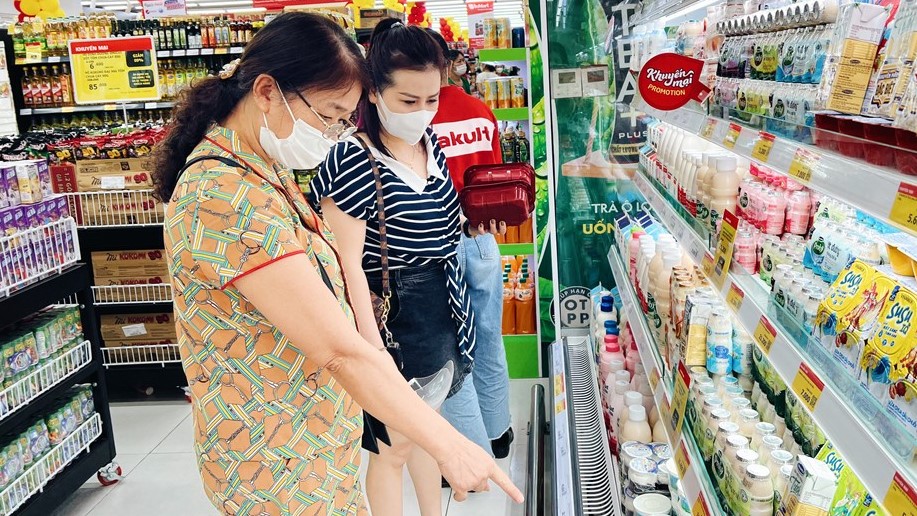 người M.Cwin800.com thể thao, casino live, bắn cá và slot nổ hũ