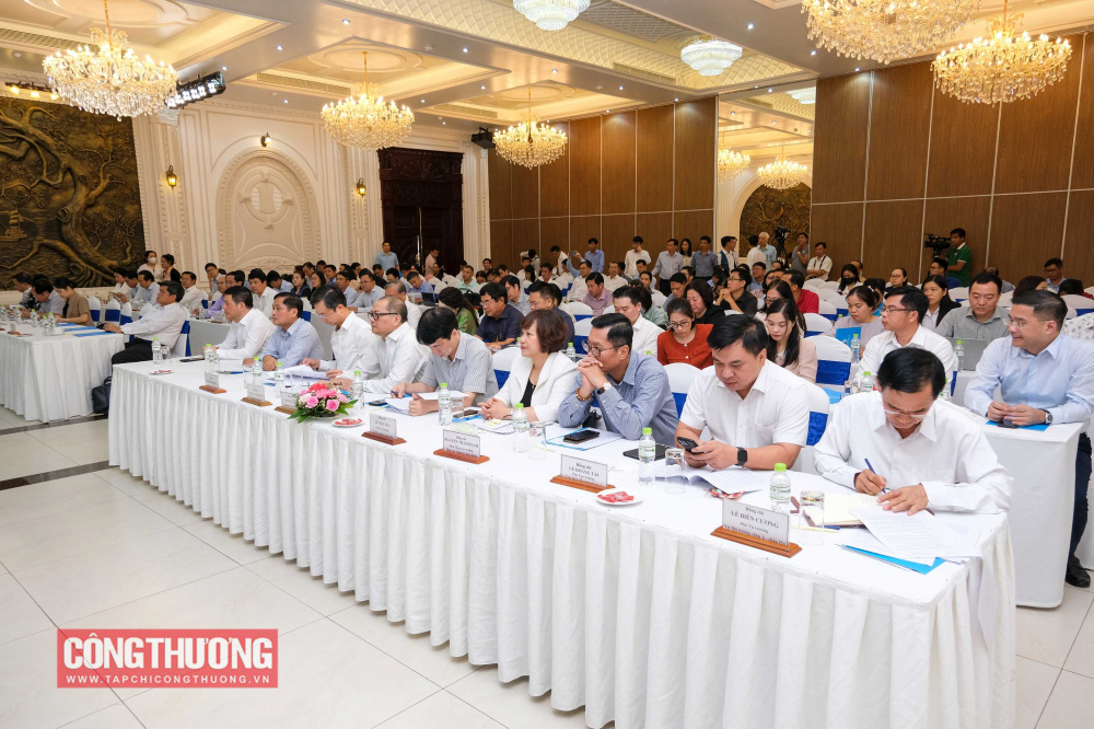 ban-giai-phap-day-manh-xuat-khau-gao_64cc4e41419a9.jpg