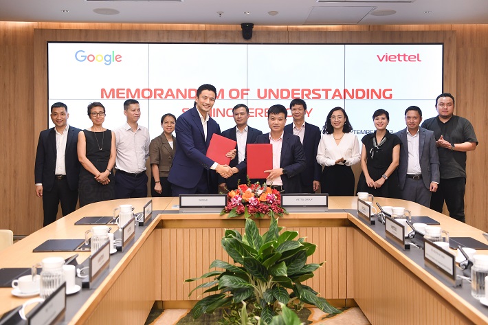 Viettel ký kết thỏa thuận hợp tác với Google thúc đẩy chuyển đổi số