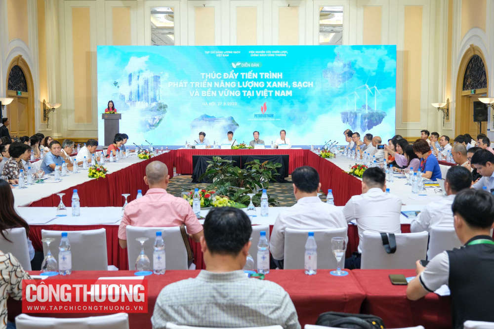 Toàn cảnh Diễn đàn “Thúc đẩy tiến trình Phát triển Năng lượng xanh, sạch và bền vững tại Việt Nam"