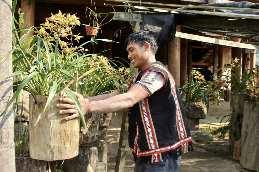 Làng cổ Vi Rơ Ngheo
