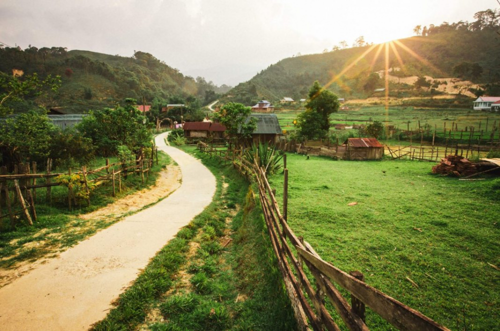 Làng cổ Vi Rơ Ngheo