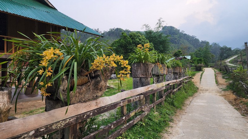 Làng cổ Vi Rơ Ngheo