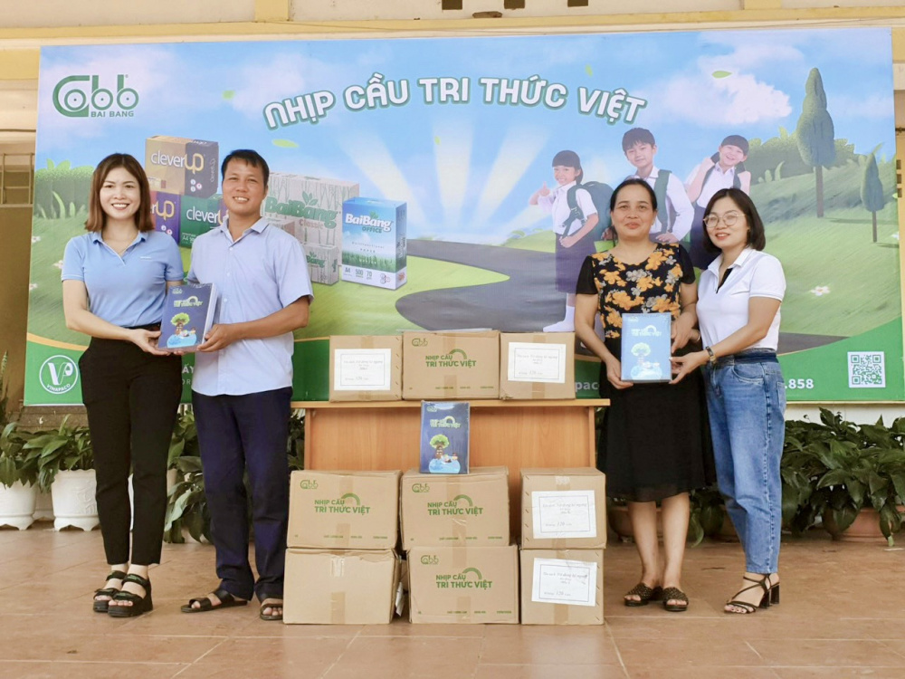 Tiếp sức trường Vĩnh Hảo