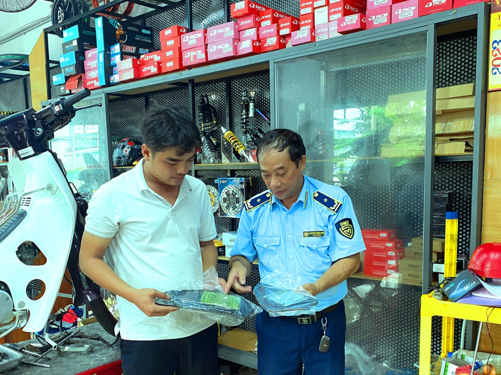 Xử phạt đối với hành vi xâm phạm quyền sở hữu trí tuệ nộp ngân sách Nhà nước hơn 39 triệu đồng