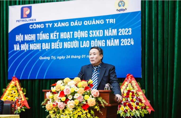 ong ha sy dong