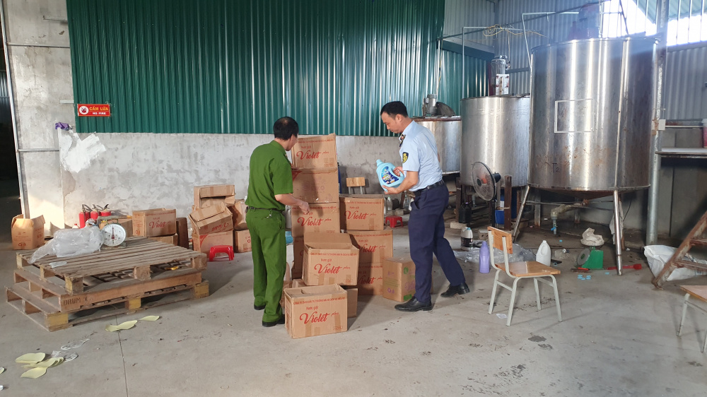 quản lý thị trường
