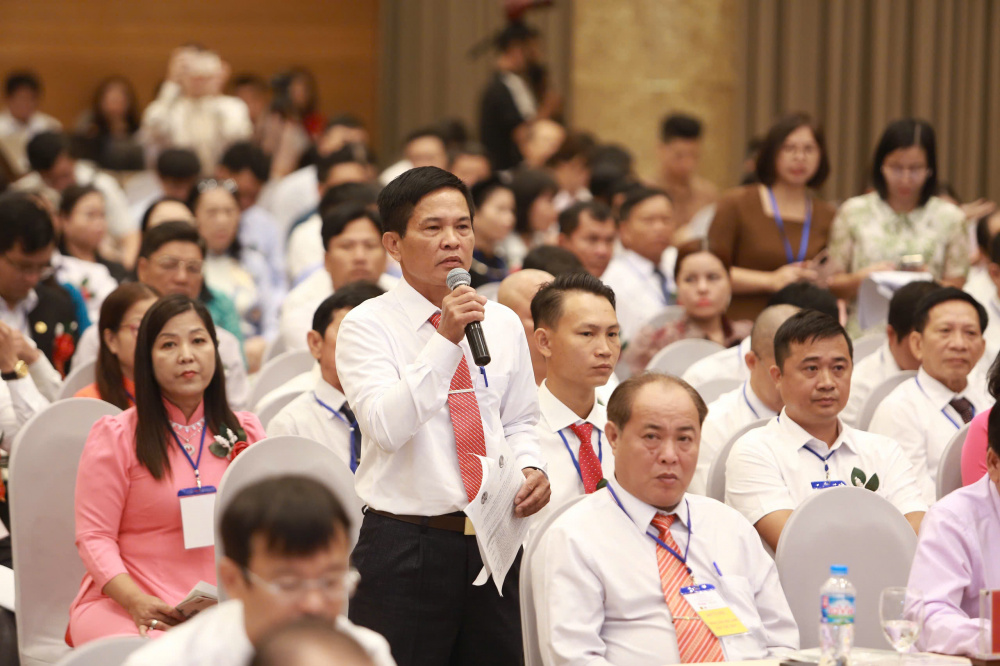 diễn đàn