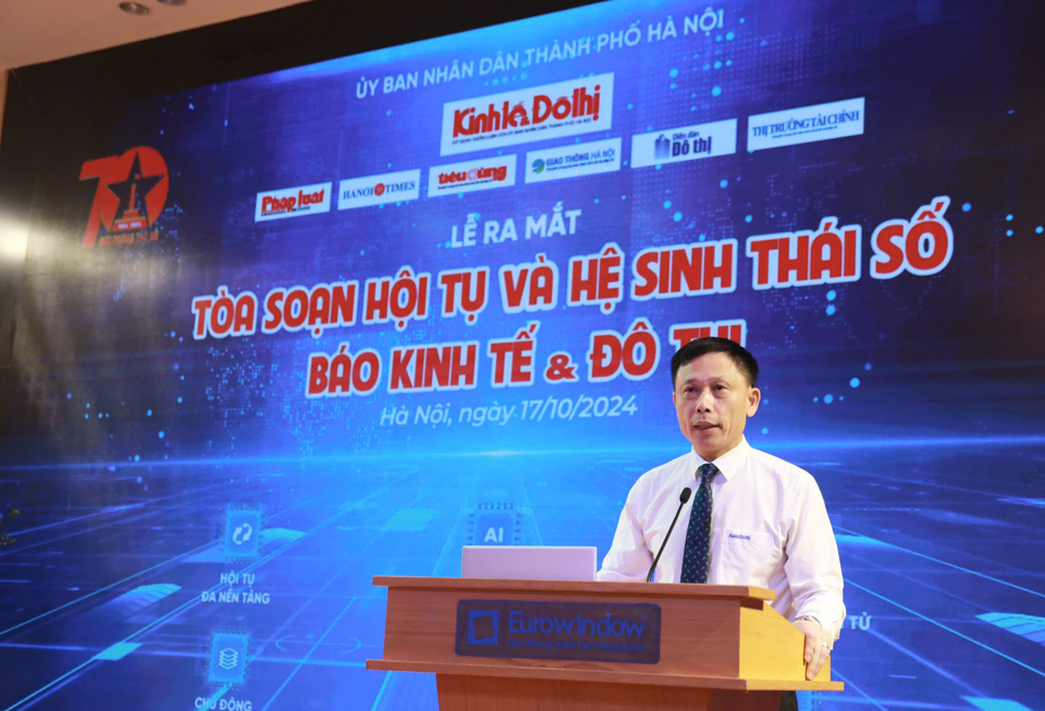 Tổng Bi&ecirc;n tập B&aacute;o Cwin.com giải trí hiện đại &amp; Đ&ocirc; thị Nguyễn Th&agrave;nh Lợi ph&aacute;t biểu tại lễ ra mắt