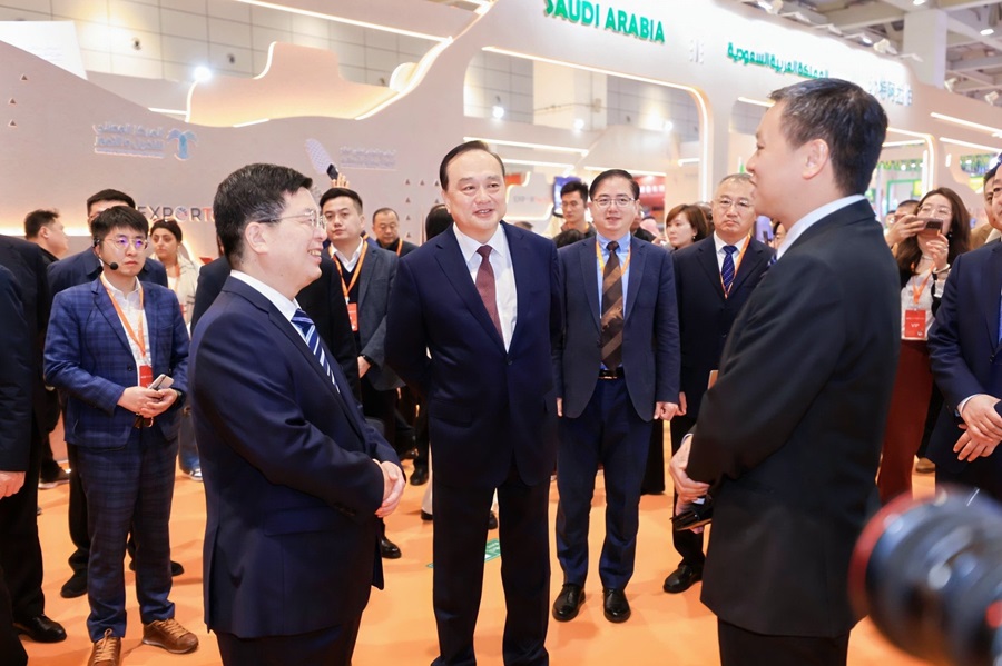 Khai mạc Nhà cái cá cược cá độ uy tín Nổ hũ, Bắn Cá và Game Bài Cwin.com ẩm thực, đồ uống châu Á tại tỉnh Sơn Đông, Trung Quốc
