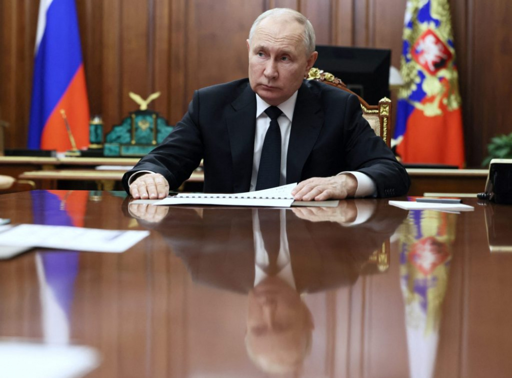Vladimir Putin thuyết hạt nhân mới của Nga