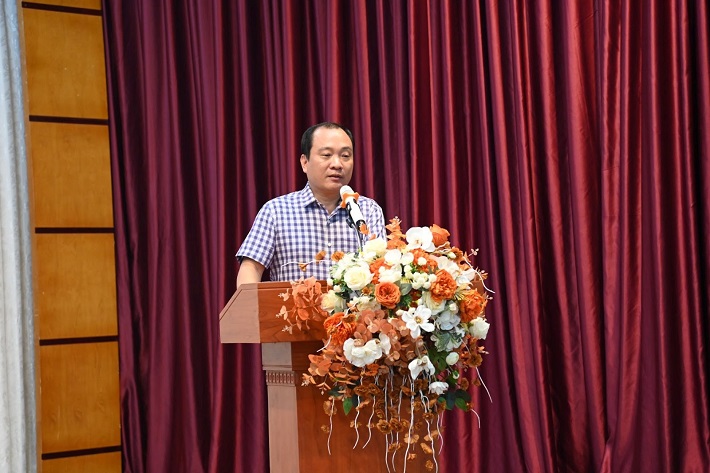 TS. Trịnh Văn Toàn - Chủ tịch Công đoàn Trường.