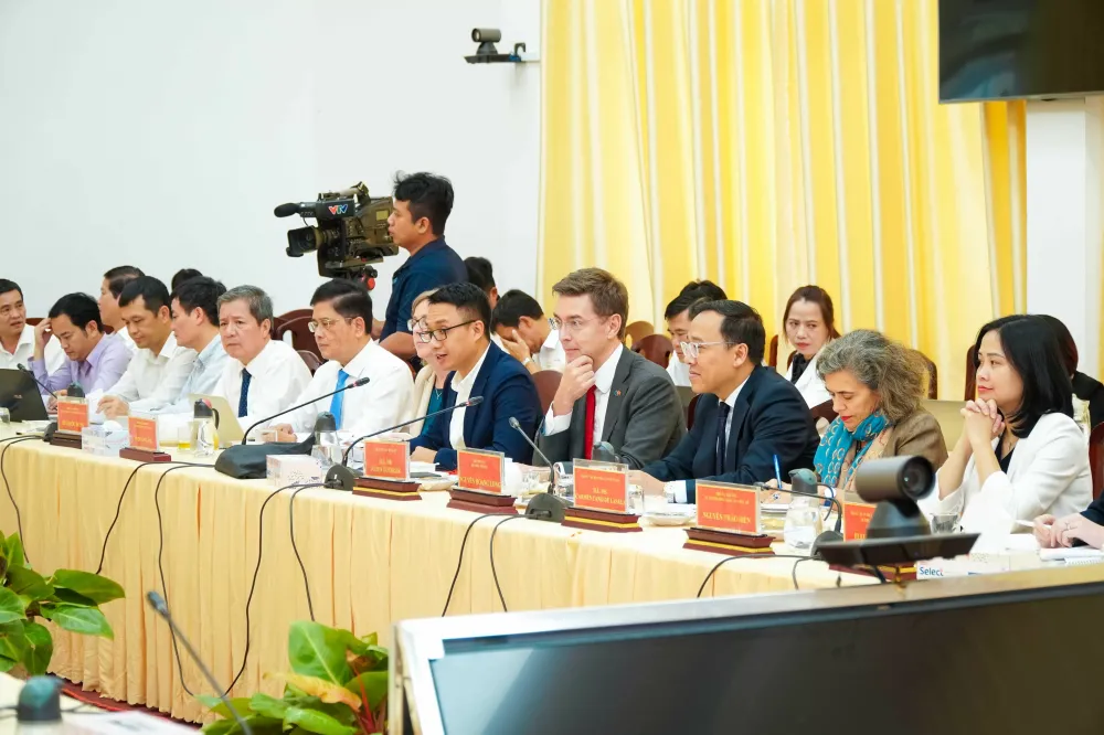 năng lượng tái tạo