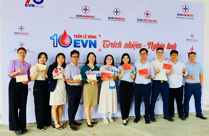 Chương trình Hiến máu tình nguyện luôn nhận được sự hưởng ứng đông đảo từ CBCNV Công ty EPS