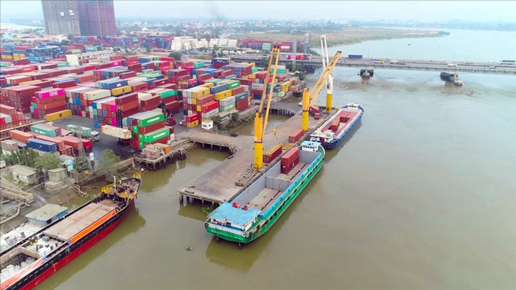 cụm cảng thủy nội địa