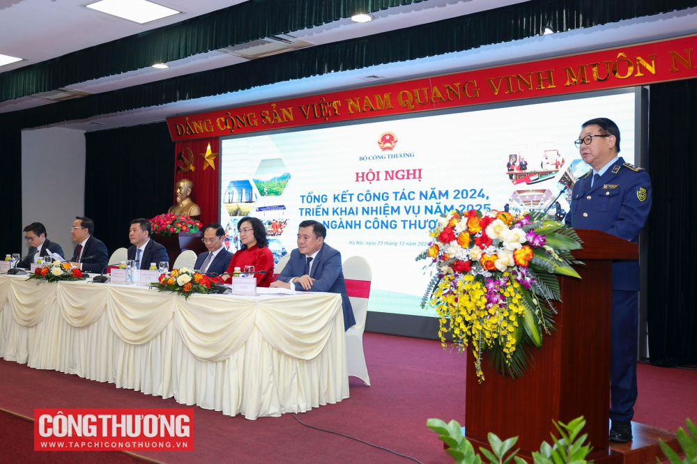 quản lý thị trường