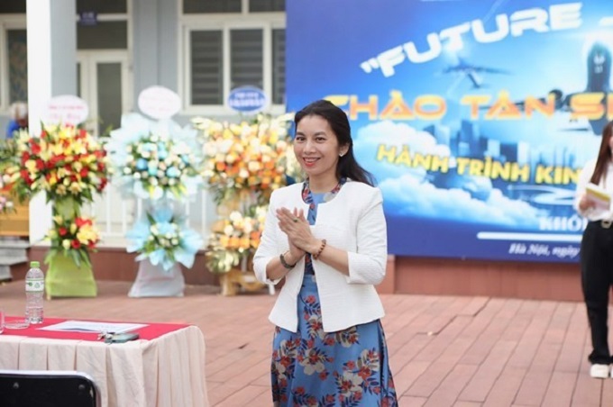 Tân Phó Giáo sư Nguyễn Tố Tâm giữ chức vụ Trưởng Khoa Cwin.com giải trí hiện đại và quản lý, Trường Đại học Điện lực. Ảnh: NTCC.