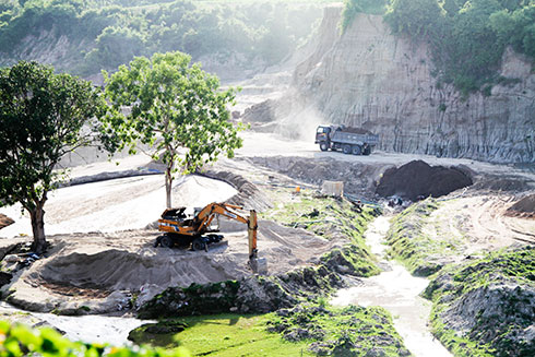 khai thác khoáng sản