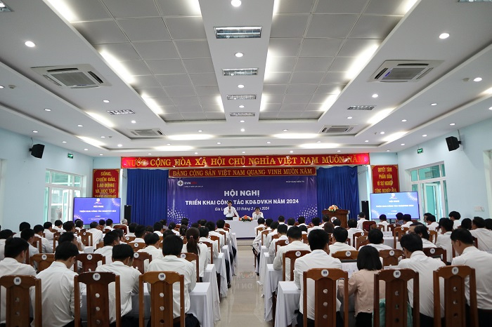 PC Gia Lai đã tổ chức Hội nghị triển khai công tác kinh doanh và dịch vụ khách hàng năm 2024