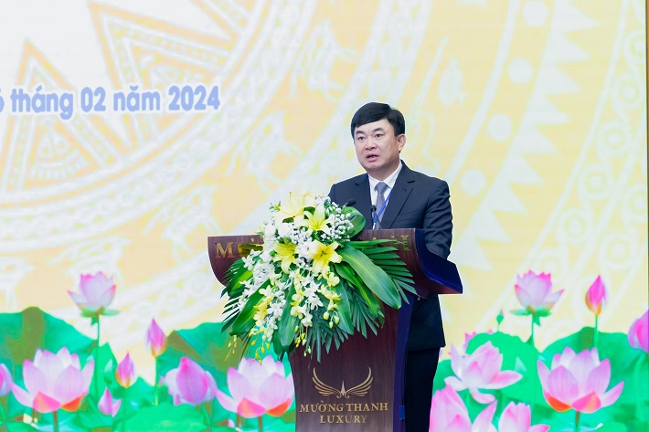 ong ngo hoang ngan