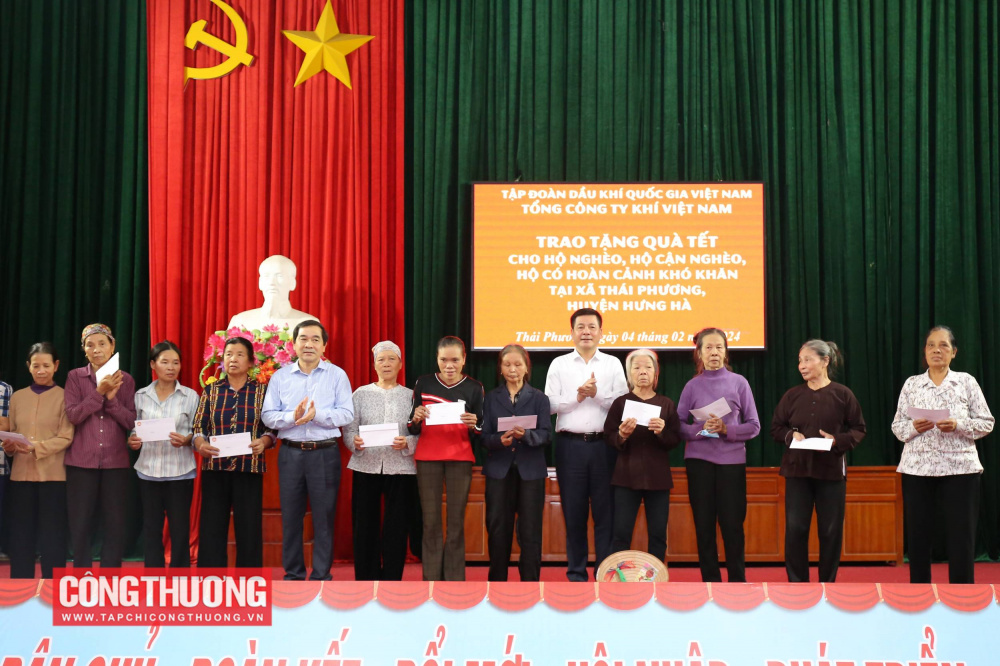 Cwin63 sân chơi đỉnh cao: Thăm và trao quà Tết cho những hoàn cảnh khó khăn tỉnh Thái Bình