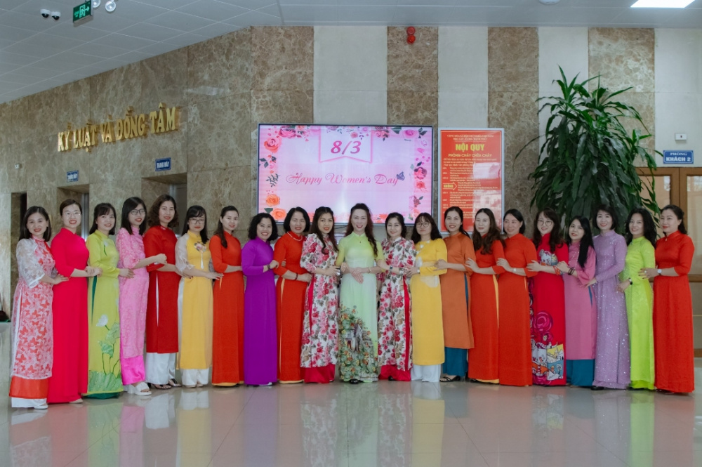 than thong nhat ao dai 5