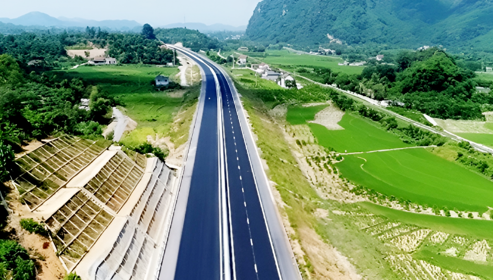 cao tốc Sơn La